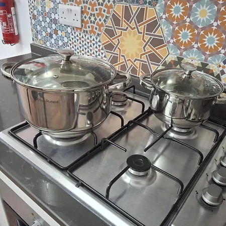 Apartment Cherry Blossom Courtyard-5min Walk To Centre