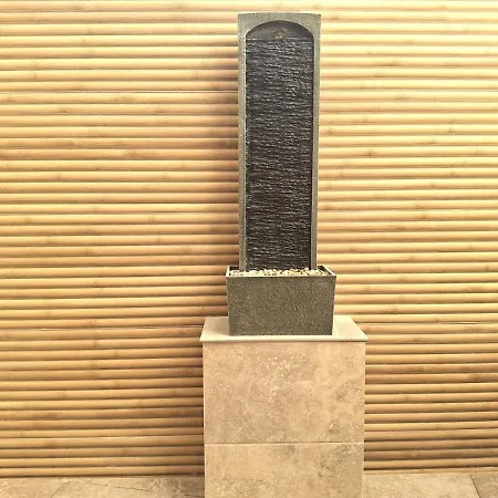 Cherry Blossom Courtyard-5min Walk To Centre *