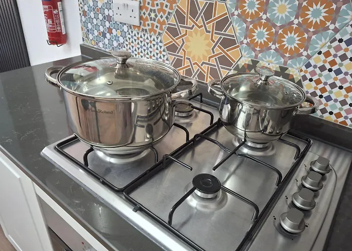 Apartamento Cherry Blossom Courtyard-5min Walk To Centre