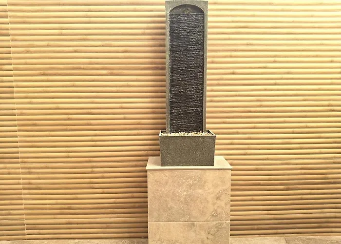 Cherry Blossom Courtyard-5min Walk To Centre *