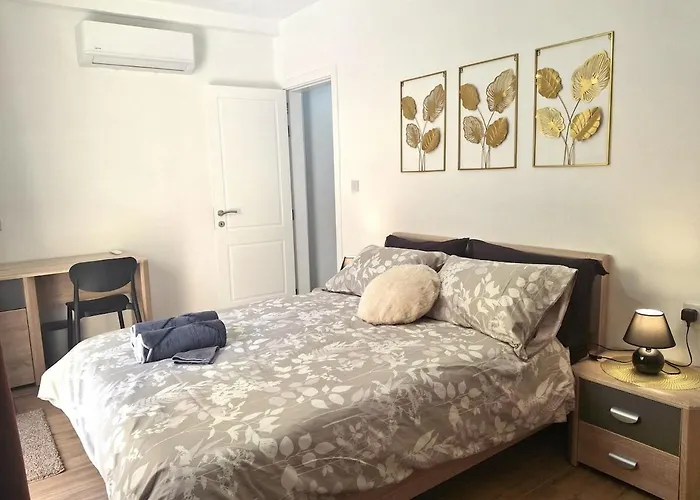 Apartamento Cherry Blossom Courtyard-5min Walk To Centre