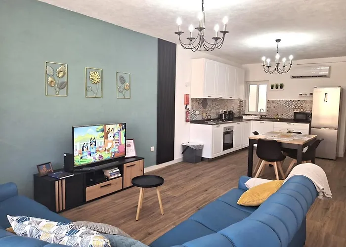 Apartamento Cherry Blossom Courtyard-5min Walk To Centre