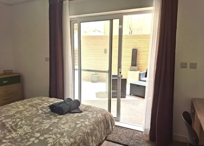 Cherry Blossom Courtyard-5min Walk To Centre