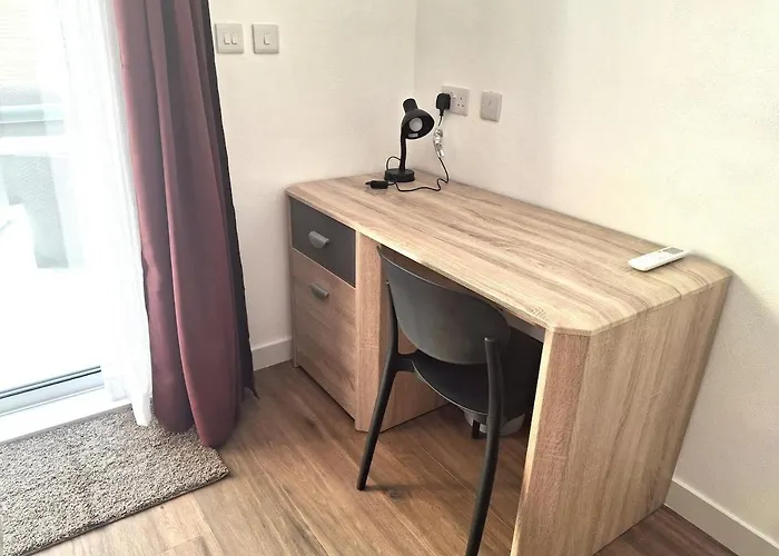 Apartamento Cherry Blossom Courtyard-5min Walk To Centre